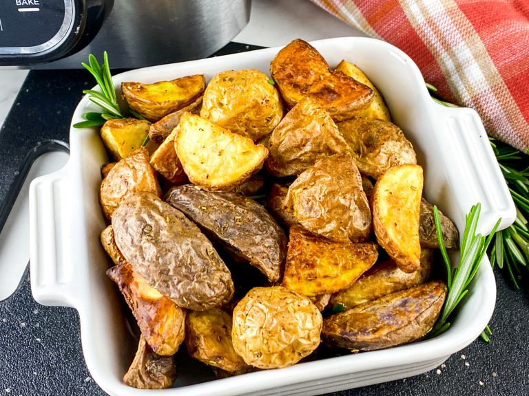 RosemaryGarlicPotatoes horizontal2 1 Roasted Rosemary Garlic Potatoes