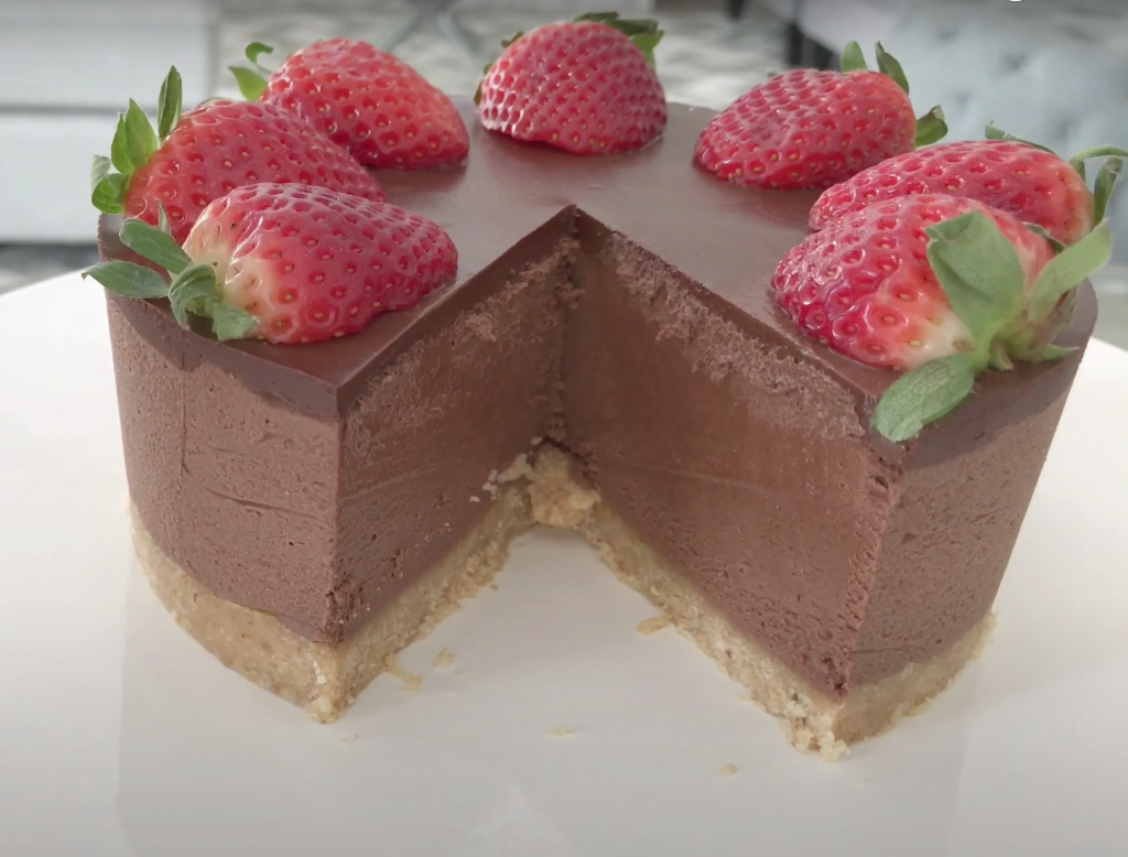 No Bake Keto Chocolate Mousse Cake