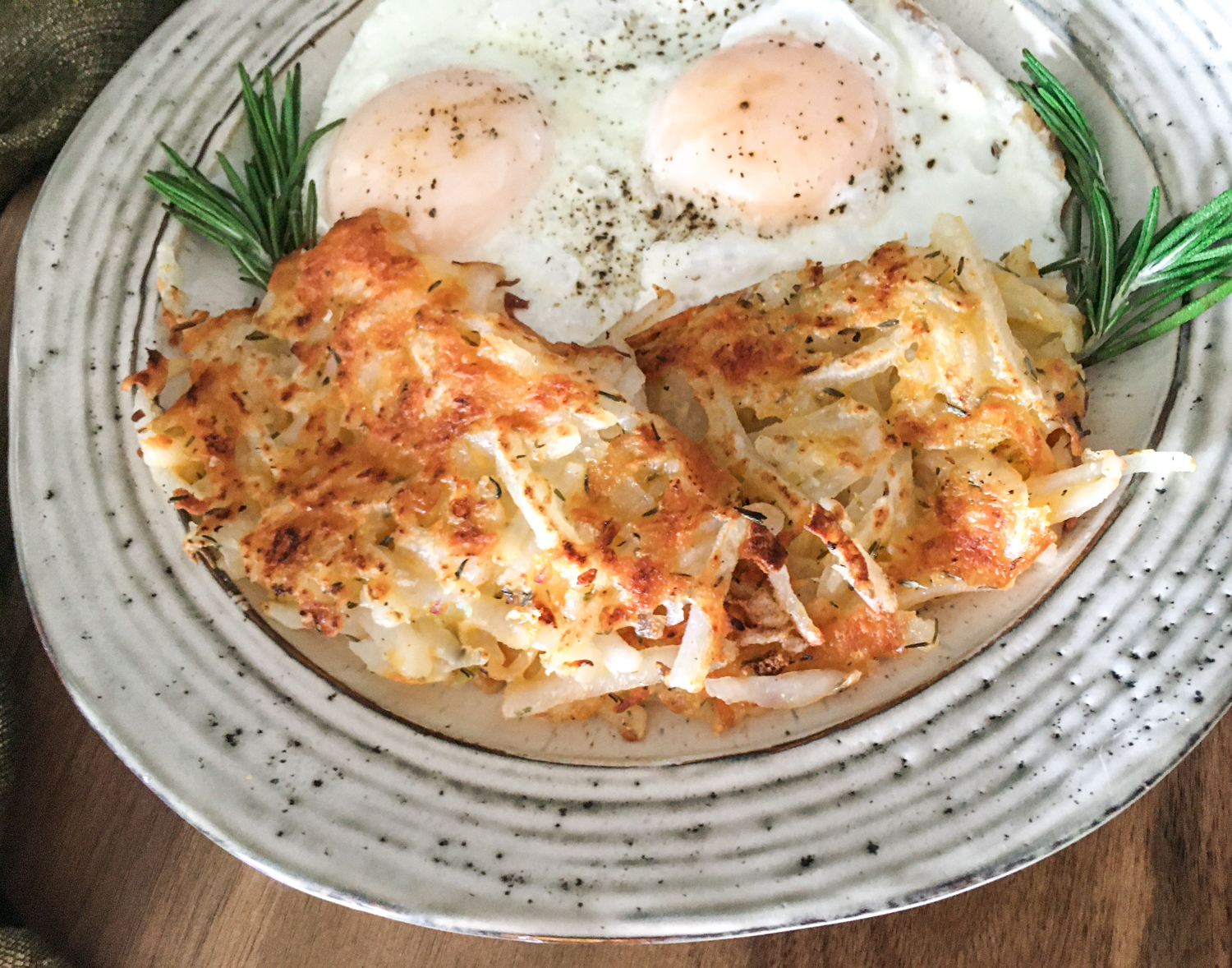 Cheesy Cast Iron Hash Browns
