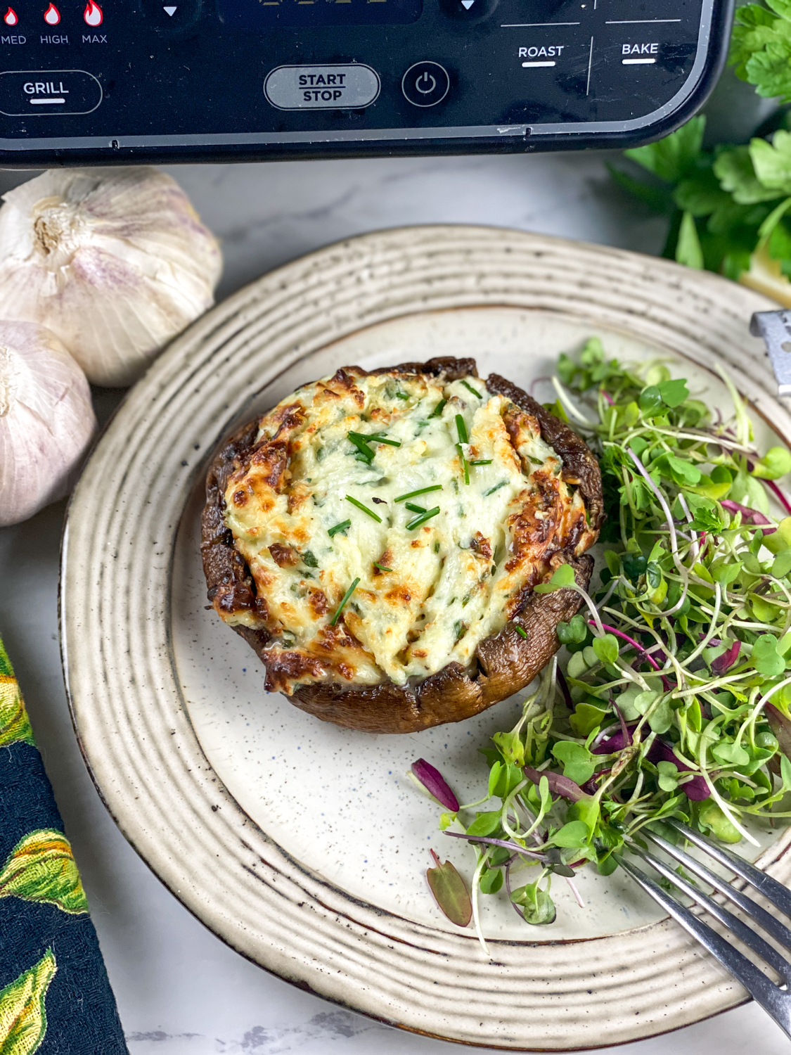 Air Fryer Stuffed Portobello Mushrooms